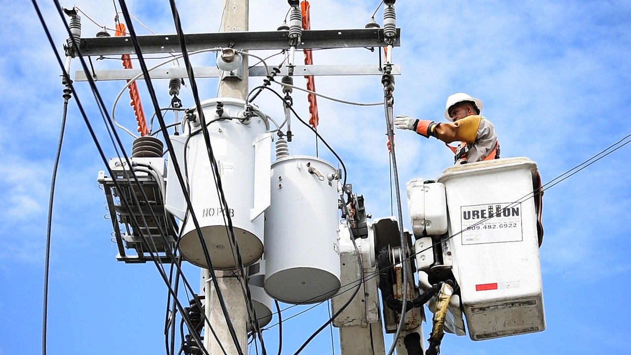 Faire appel à un électricien en cas de panne d’électricité à la maison.